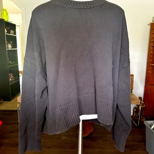 Everlane Black sweater